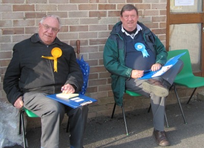 Tellers outside Polling Station