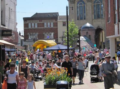 Crowds on Market Place