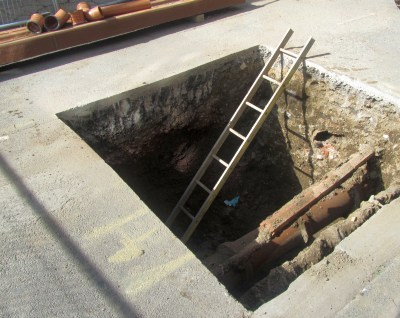 Hole in East St Helen Street