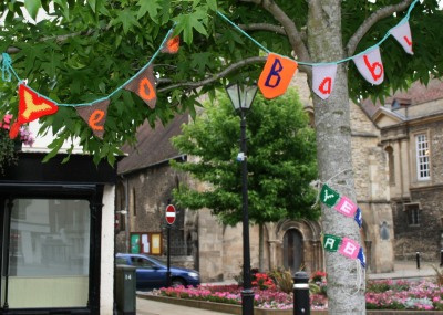 Abingdon Yarn Bombing