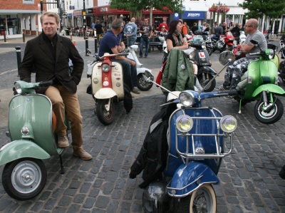 Scooting from Abingdon to East Challow