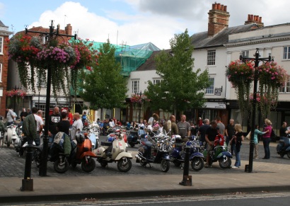 Scooting from Abingdon to East Challow