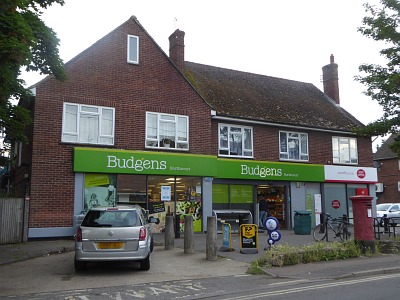 Budgens Northcourt