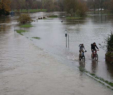 Abingdon River levels High