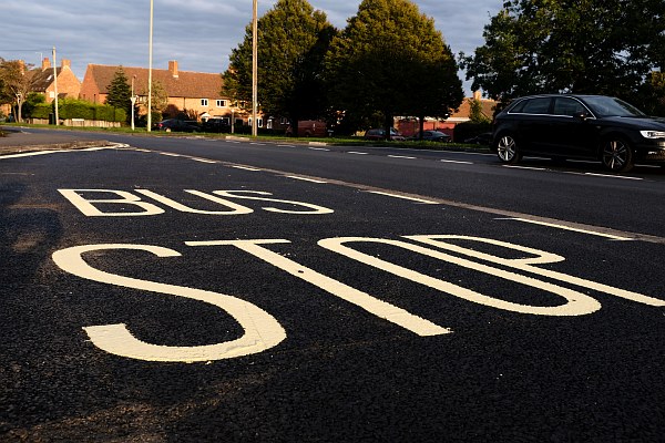 New Road Markings on the Northcourt Road